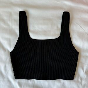 Aritzia Babaton Sculpt Knit Squareneck Cropped Tank Black Medium